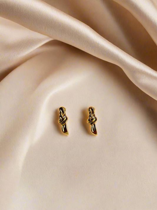 Elegant Gold Knot Earrings